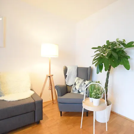 Large 6 Beds Flat Family Friendly With Private Parking Apartman Innsbruck