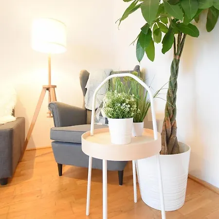 Large 6 Beds Flat Family Friendly With Private Parking Appartement *