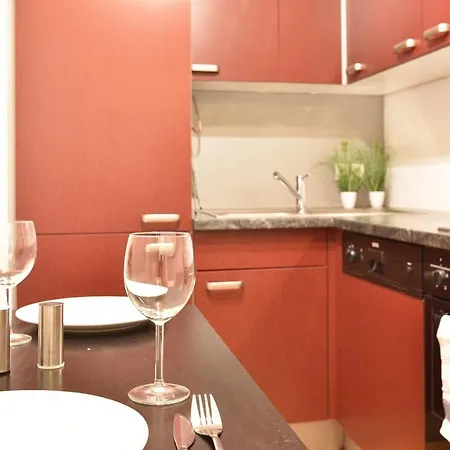 Appartement Large 6 Beds Flat Family Friendly With Private Parking Innsbruck